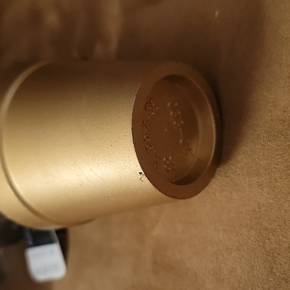 Decorative tiny homes flowers. - Picture 4 of 6